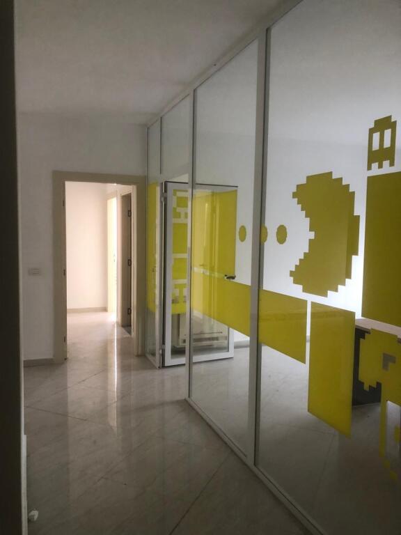 Jepet me Qira Apartament në Qendër – Turdiu Center