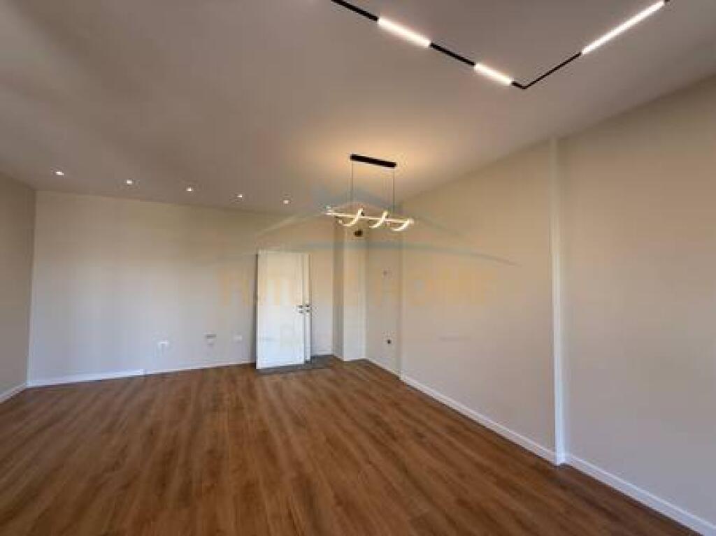 For sale, Apartment 2+1+2+Parking Space, Bermon Residence, New Boulevard, Tirana