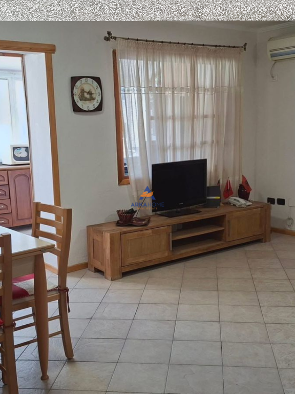 FOR SALE APARTMENT 2+1 "NEAR OSMAN MYDERIZI SCHOOL, STUDENT CITY" 140,000 EURO