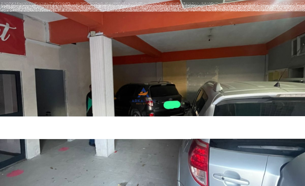 GARAGE IN AFFITTO 115M2 "VICINO ALLA FABBRICA DI FARINA, NUOVO ANELLO" 1000 EURO