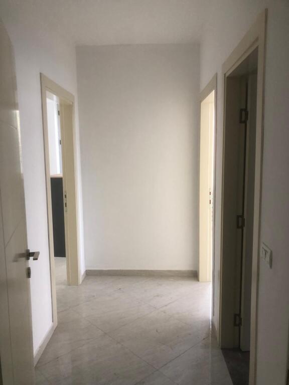 Jepet me Qira Apartament në Qendër – Turdiu Center