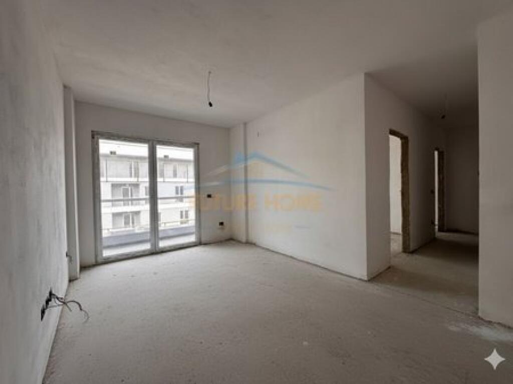 Shitet, Apartament 2+1+2 , Univers City, Tirane