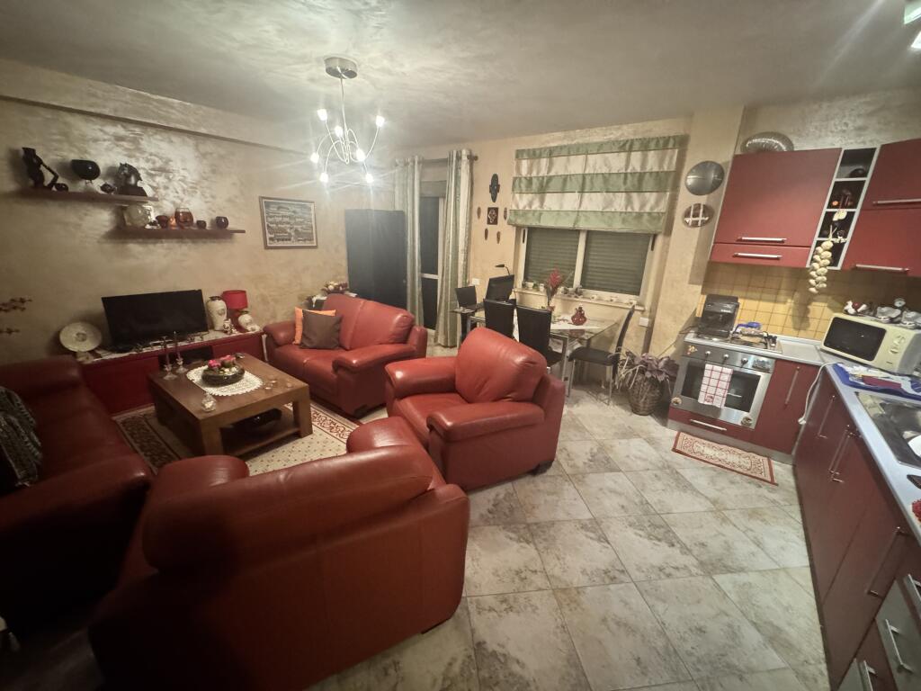 🏠 Apartment 2+1+balcony for sale near the Guard and the Law Faculty