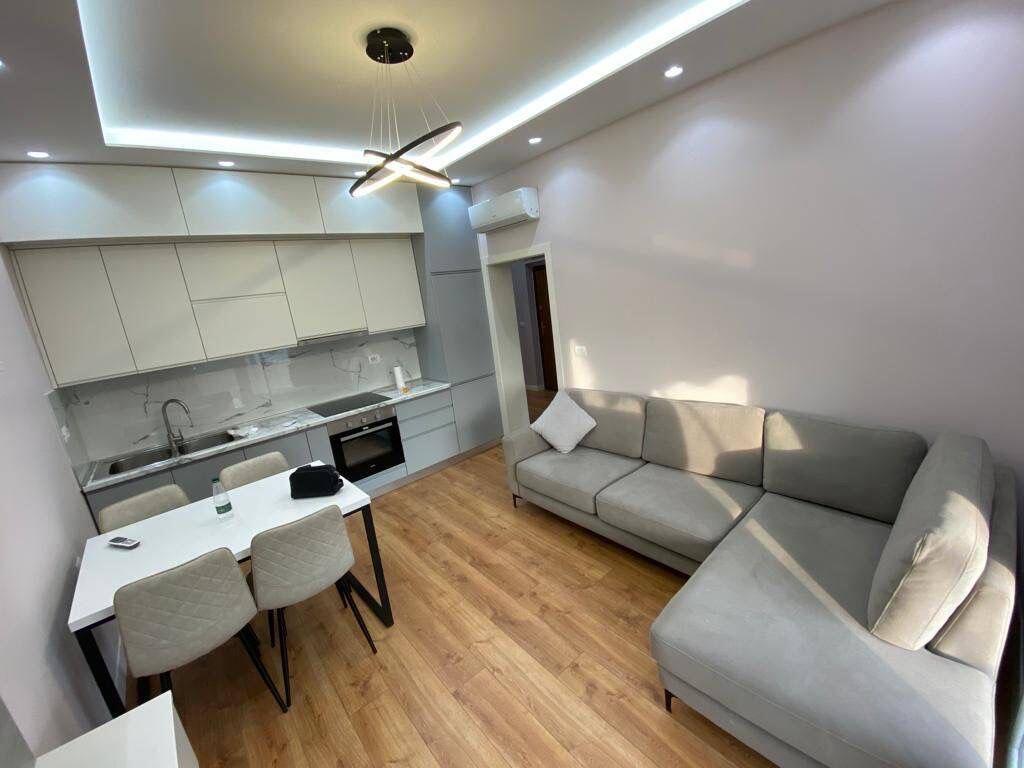2+1, arredato myslym shyri vicino a santa bar, prezzo 680 euro