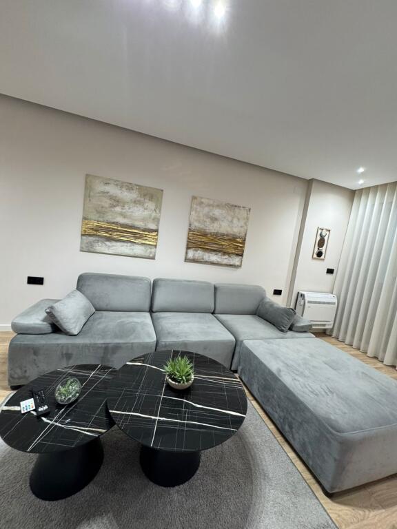 APARTAMENT 2+1 ME QIRA Bulevardi Gjergj Fishta