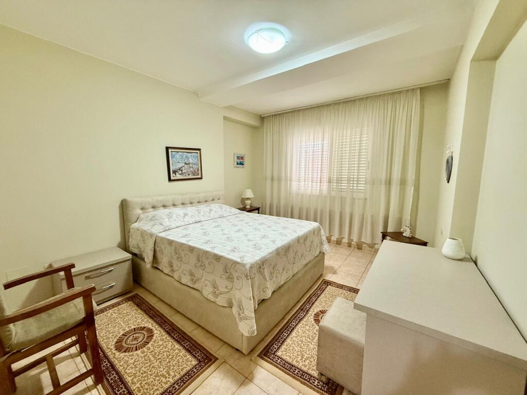 2+1 apartment for rent in Bllok