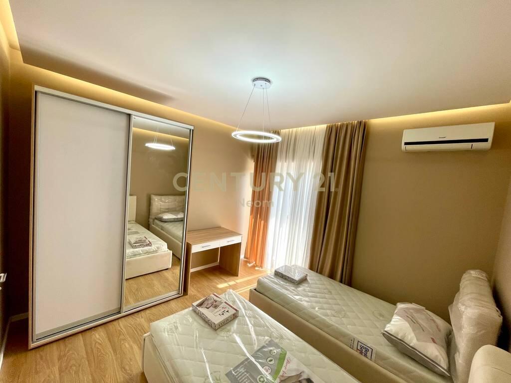 🌿 Comfort and tranquility near greenery – 2+1+2 apartment at the Botanical Garden!