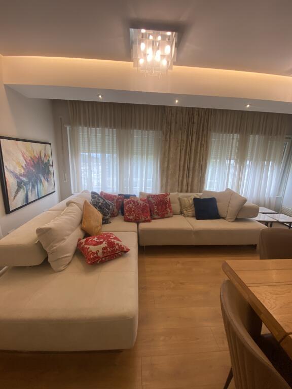2+1,furnished kodra e diellit 2 near british school,700 euro