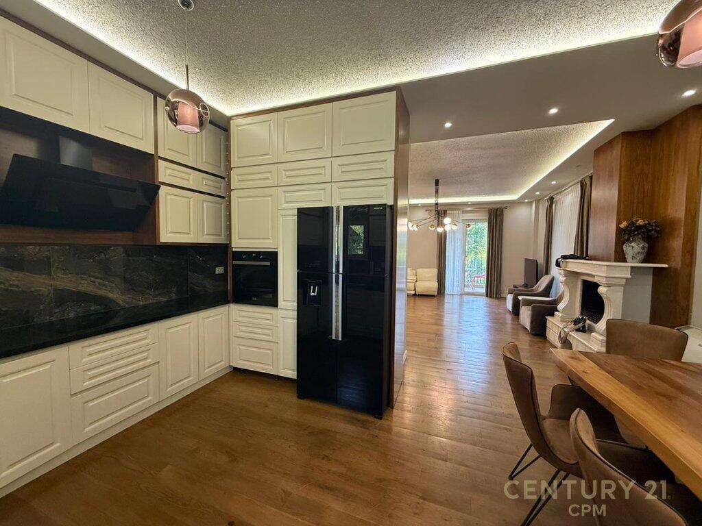 APARTMENT FOR RENT 3+1+2+2 PARKING SPACES, AT SECRET GARDEN!