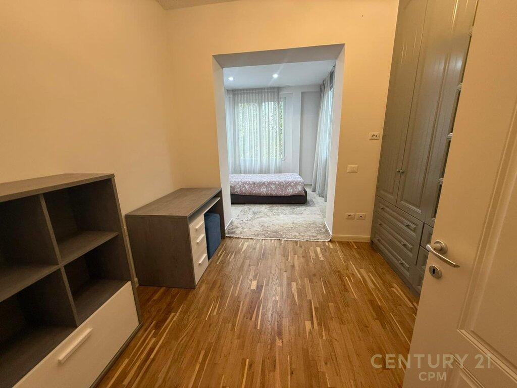 APARTMENT FOR RENT 3+1+2+2 PARKING SPACES, AT SECRET GARDEN!