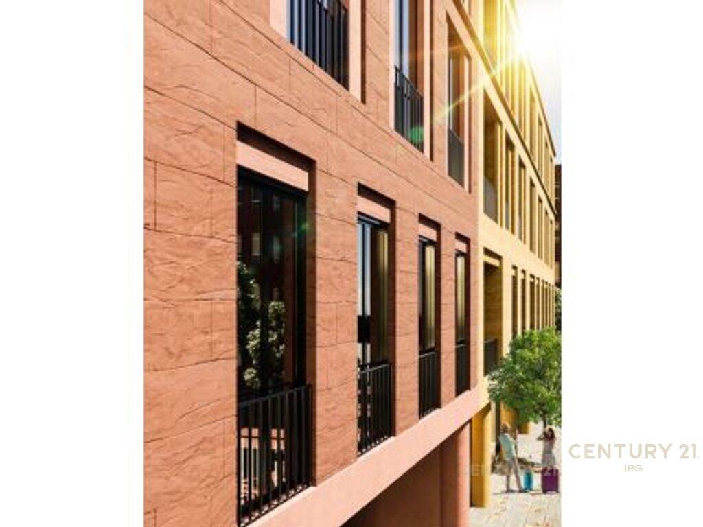 APARTMENT 2+1+2 NEXT TO THE RED SCHOOL!