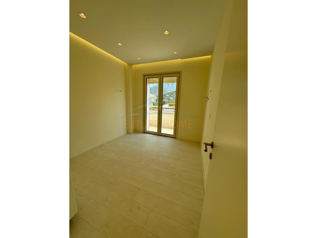 Shitet, Apartament 3+1, Tufine, Tirane.