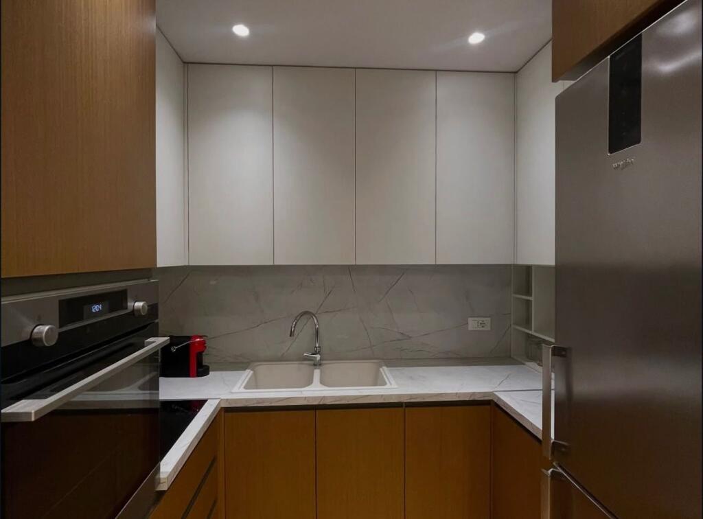 Affittiamo appartamento 2+1+garage al lago secco!