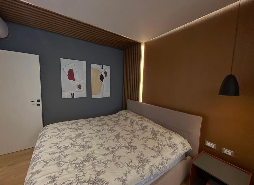 Affittiamo appartamento 2+1+garage al lago secco!