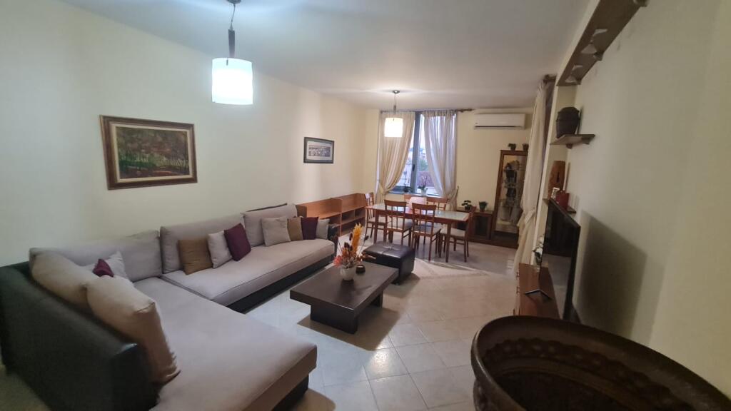 2+1 furnished near the parliament center, price 750 euros