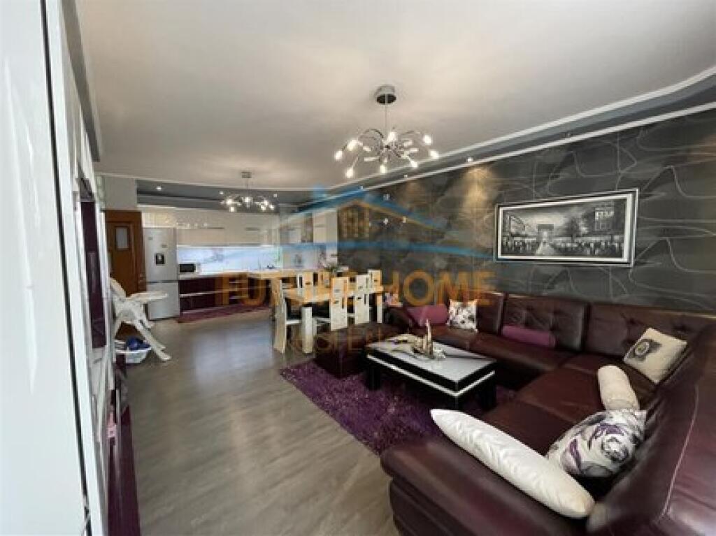 For sale, Apartment 2+1, Misto Mame