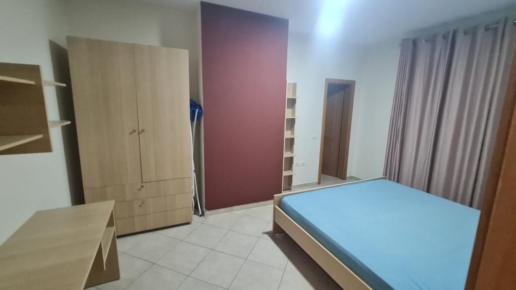 2+1, furnished at uba bank, zog i zi price 700 euro
