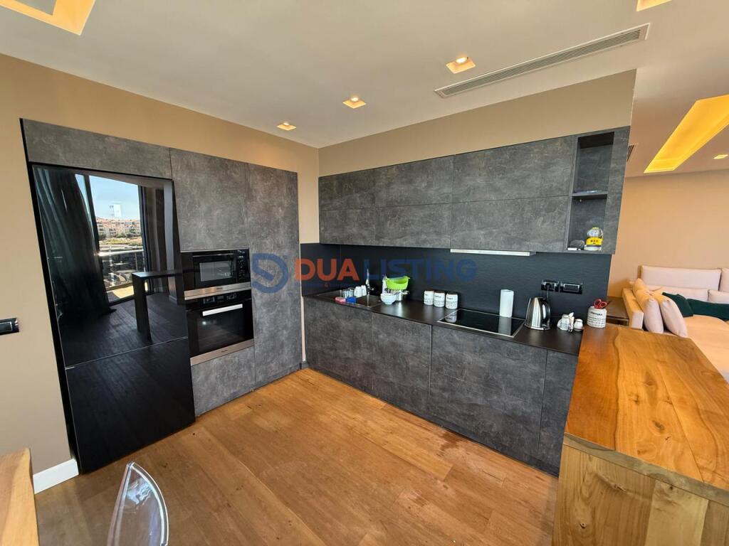 Vendiamo appartamento 2+1 con veranda e vista mare a Marina Bay, Vlore!