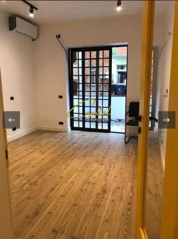 OFFICE FOR RENT 112 M2 DURRES ROAD 100,000 LEKE