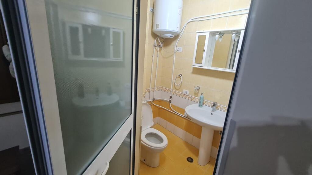 2+1 furnished near the parliament center, price 750 euros