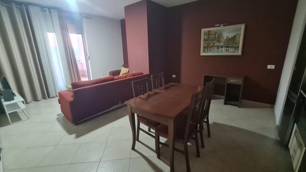 2+1, furnished at uba bank, zog i zi price 700 euro