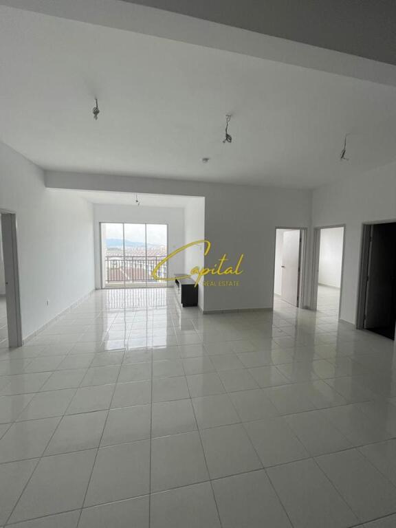BUSINESS PREMISES FOR RENT 160 M2 ASTIR 2000 EURO
