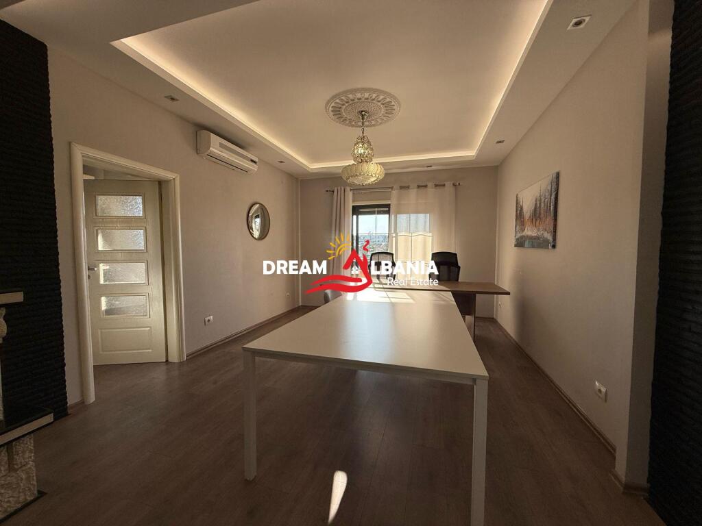 4-story building for HOTEL near American Hospital 2, Tirana (ID 4251380)