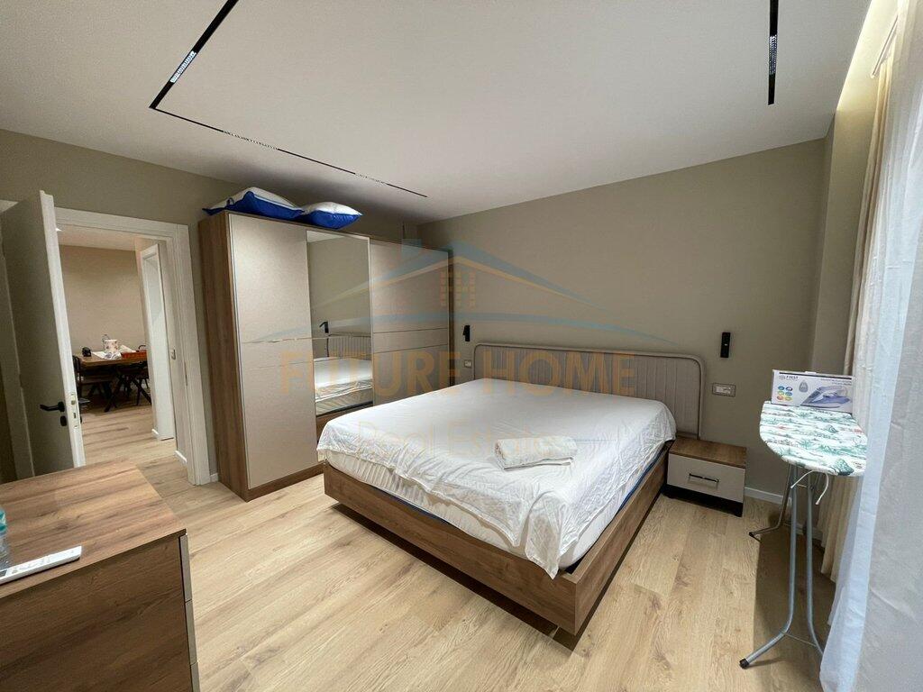 Shitet Apartament 2+1+2, Bulevardi Migjeni, Unaza e Re