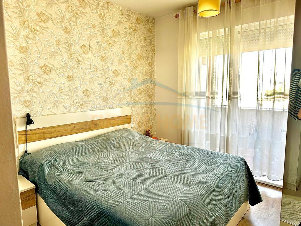 Shitet, Apartament 2+1, Kompleksi Magnet, Rruga Ndre Mjeda, Tirane.