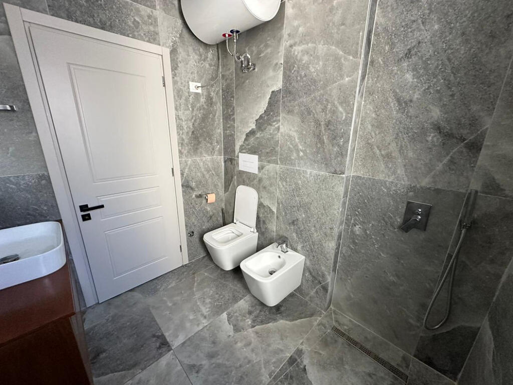 2+1 apartment with two parking spaces for sale at River Residence /Astir