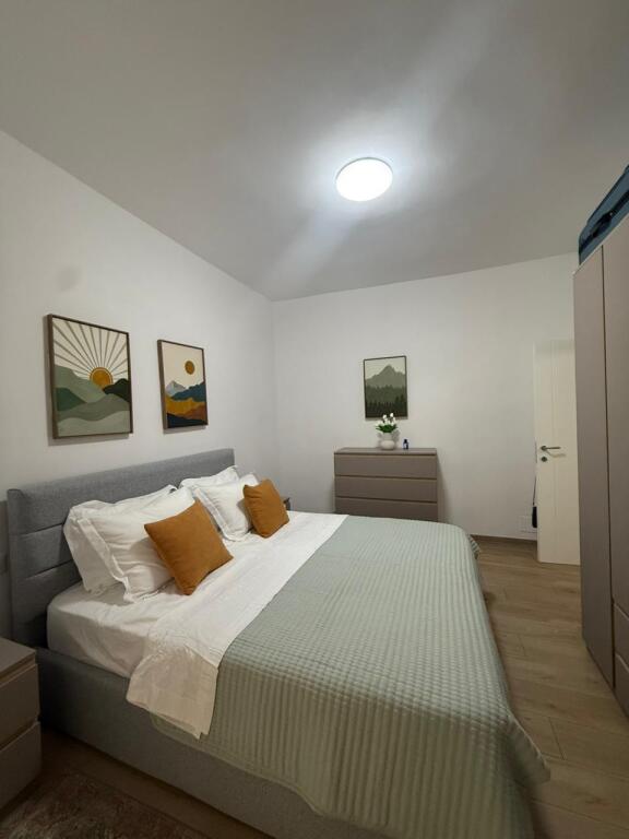 🏠JEPET ME QIRA Apartament 2+1 📍Rruga e Durresit, Qender 💶900€ ✨Mobilim modern