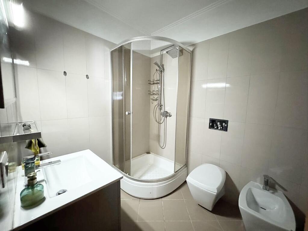 Jepet me Qera Apartament 2+1+🅿️ Parkim📍Rr Elbasanit