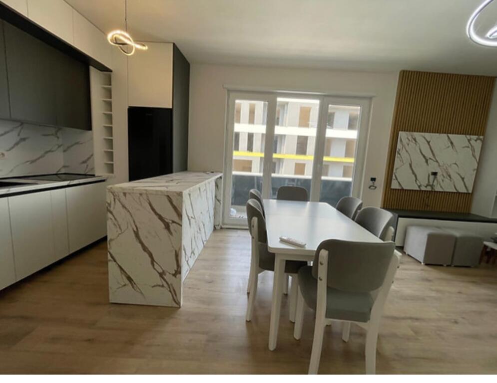 For rent 3+1 Univers City