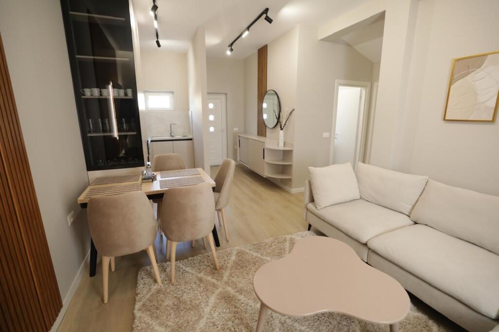 *Apartment 3+1+2+Parking For Rent | in Porcelan*