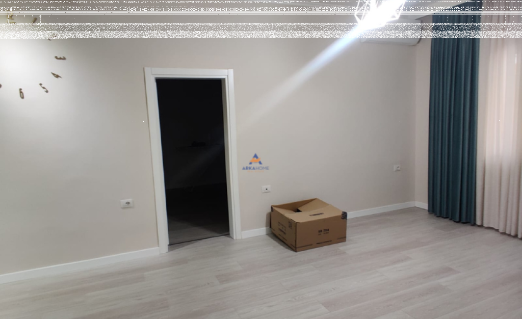 APPARTAMENTO IN AFFITTO PER UFFICIO 110M2 "KRYQEZIMI I 21 DHJETORIT" 800 EURO