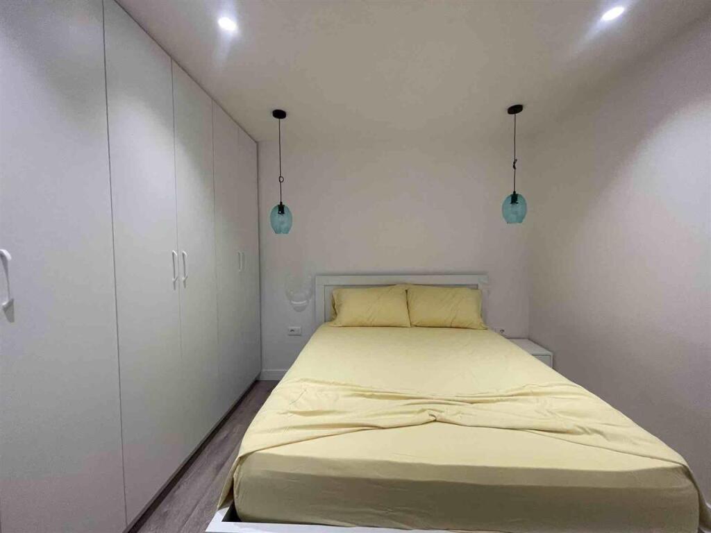 For rent 1+1 opposite Harry Fultz