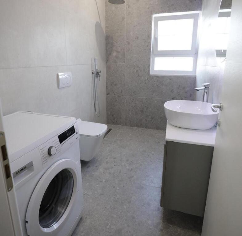 *Apartment 3+1+2+Parking For Rent | in Porcelan*
