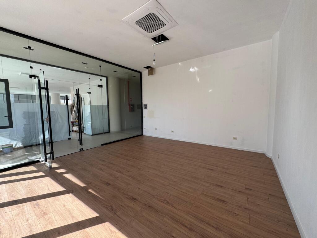 ✨38 m2 space for rent  📍 At Golden Tower Residence  