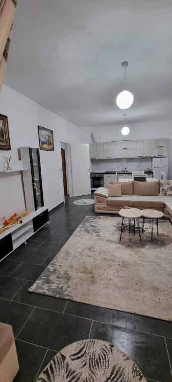 🏠 APPARTAMENTO 1+1 IN AFFITTO 📍 Fresk, Tirana