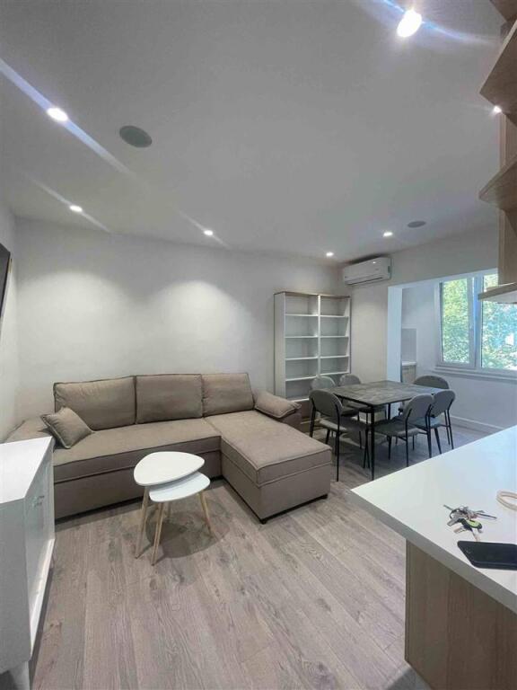 For rent 1+1 opposite Harry Fultz