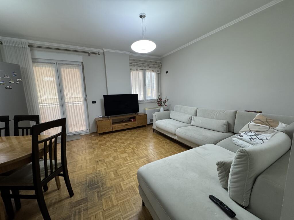 FOR RENT 2+1 NEAR POST OFFICE NO. 8