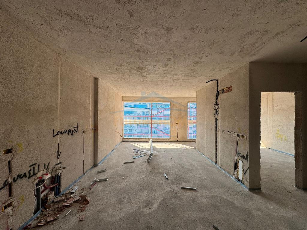 In vendita, Appartamento 1+1, Residenza White Tower, Comune di Parigi