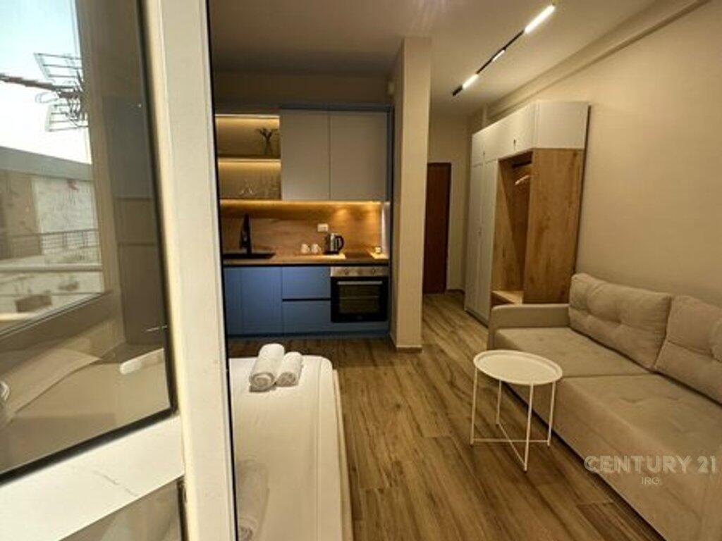 Studio in vendita vicino al Marina Bay Resort, Valona