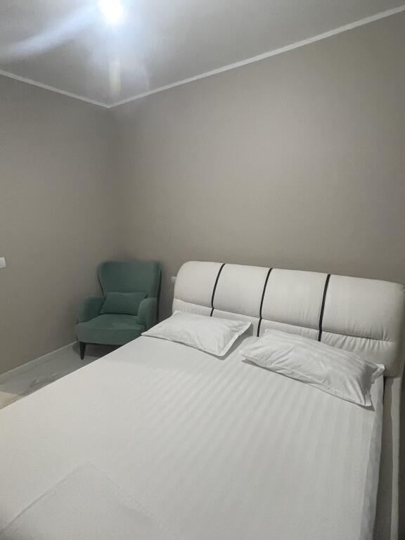🏖️ Apartament 1+1 për Qira Afatgjatë – Plazh, Durrës