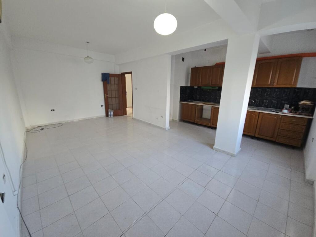 SUPER APARTMENT 2+1 FOR SALE IN THE VALA PARK AREA DURRES