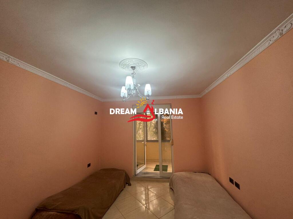 Appartamento 2+1 in affitto vicino alla Scuola Rossa al Mercato Nuovo, Tirana (ID 42215422)