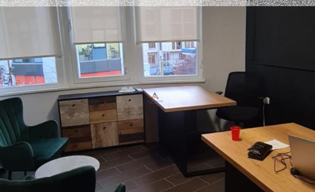 OFFICE FOR RENT 108M2 "RRUGA SAMI FRASHERI, LIQENI I TIRANES" 800 EURO