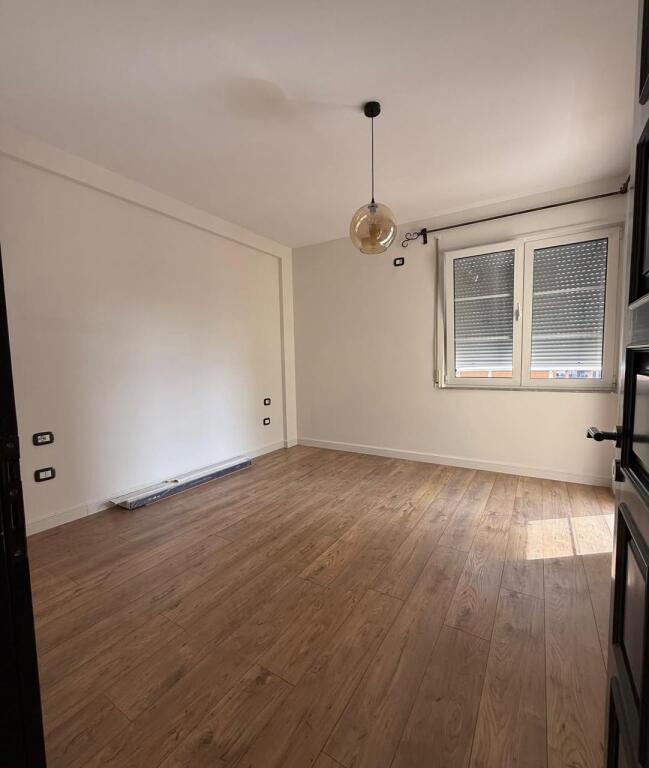 OFFICE FOR RENT 110 M2 PARIS COMMUNE 1000 EURO