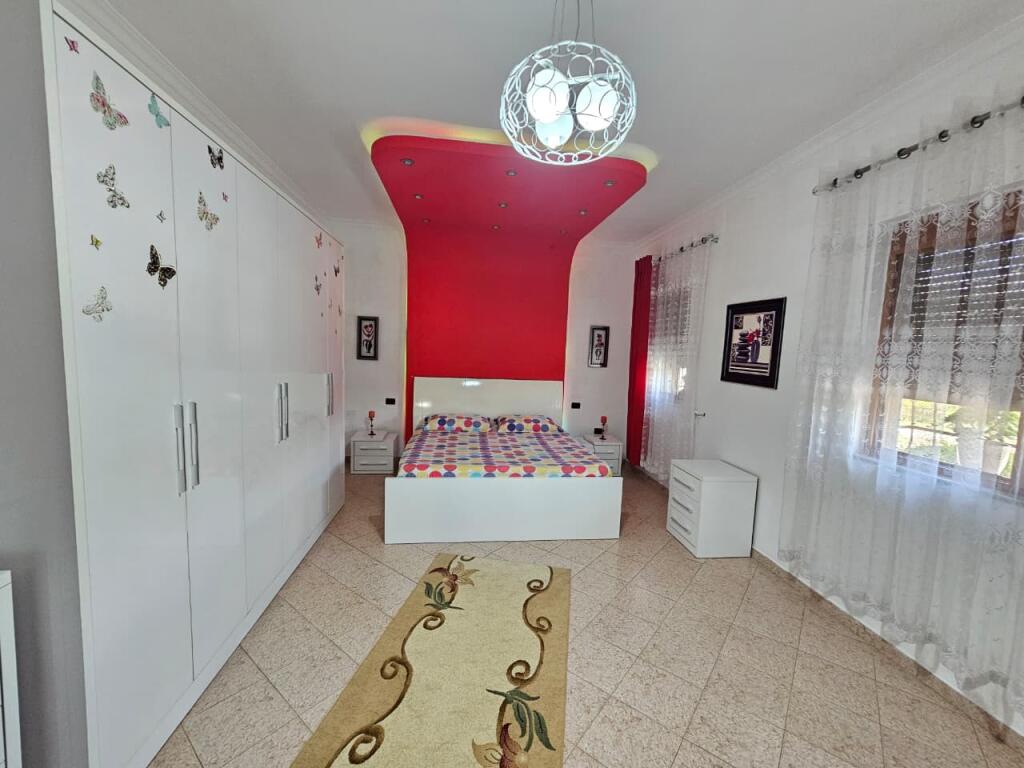 PRIVATE HOUSE FOR SALE IN PLAZ DURRES
