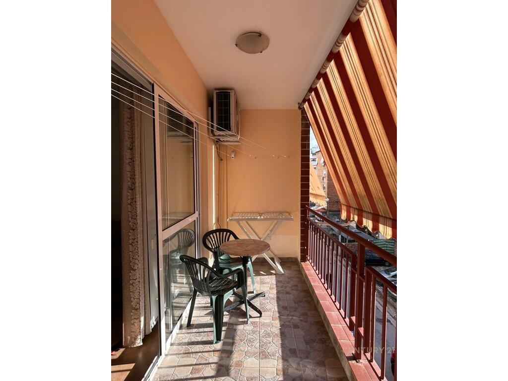 APPARTAMENTO 2+1+2 IN AFFITTO VICINO ALLA STRADA DI KAVAJË.